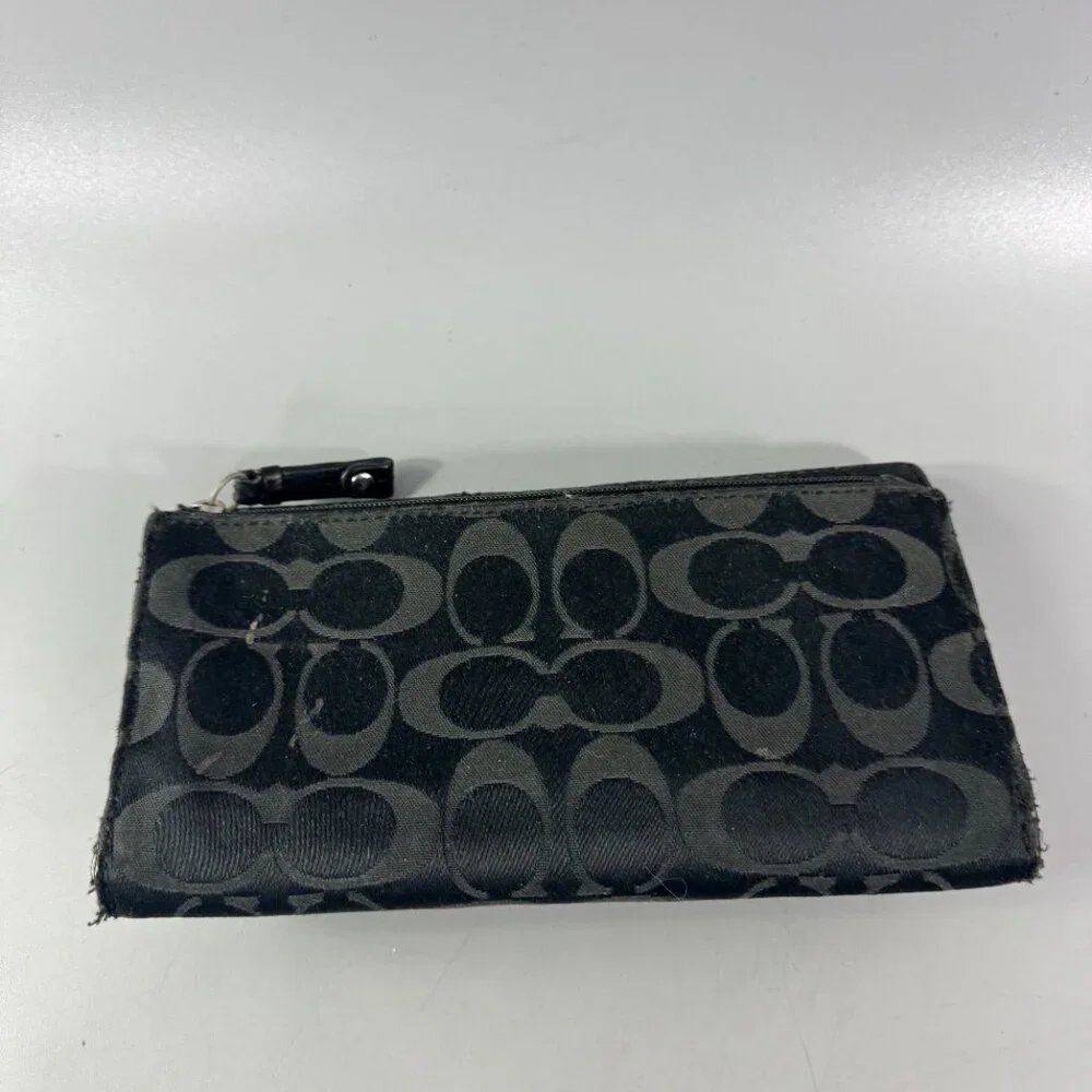 Coach Signature Black Canvas Snakeskin Printed Turn-Lock Long Wallet - Picture 4 of 13